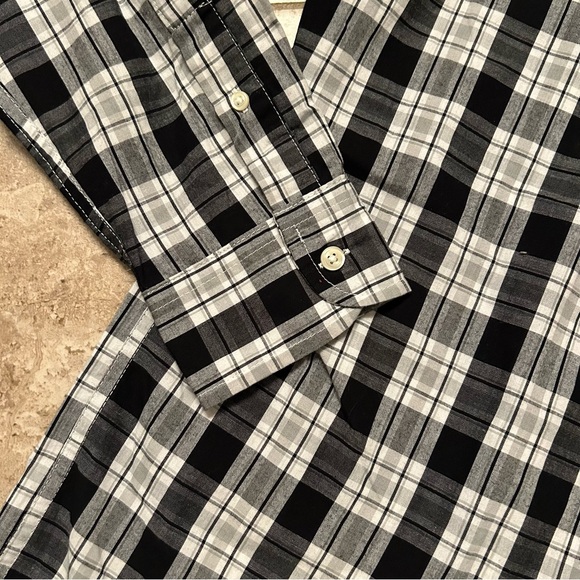 Black & White Plaid Shirt - Picture 9 of 11